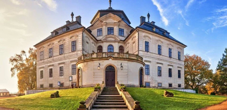 Zámek Karlova Koruna, Chlumec nad Cidlinou, Czech Republic (Czechia)
